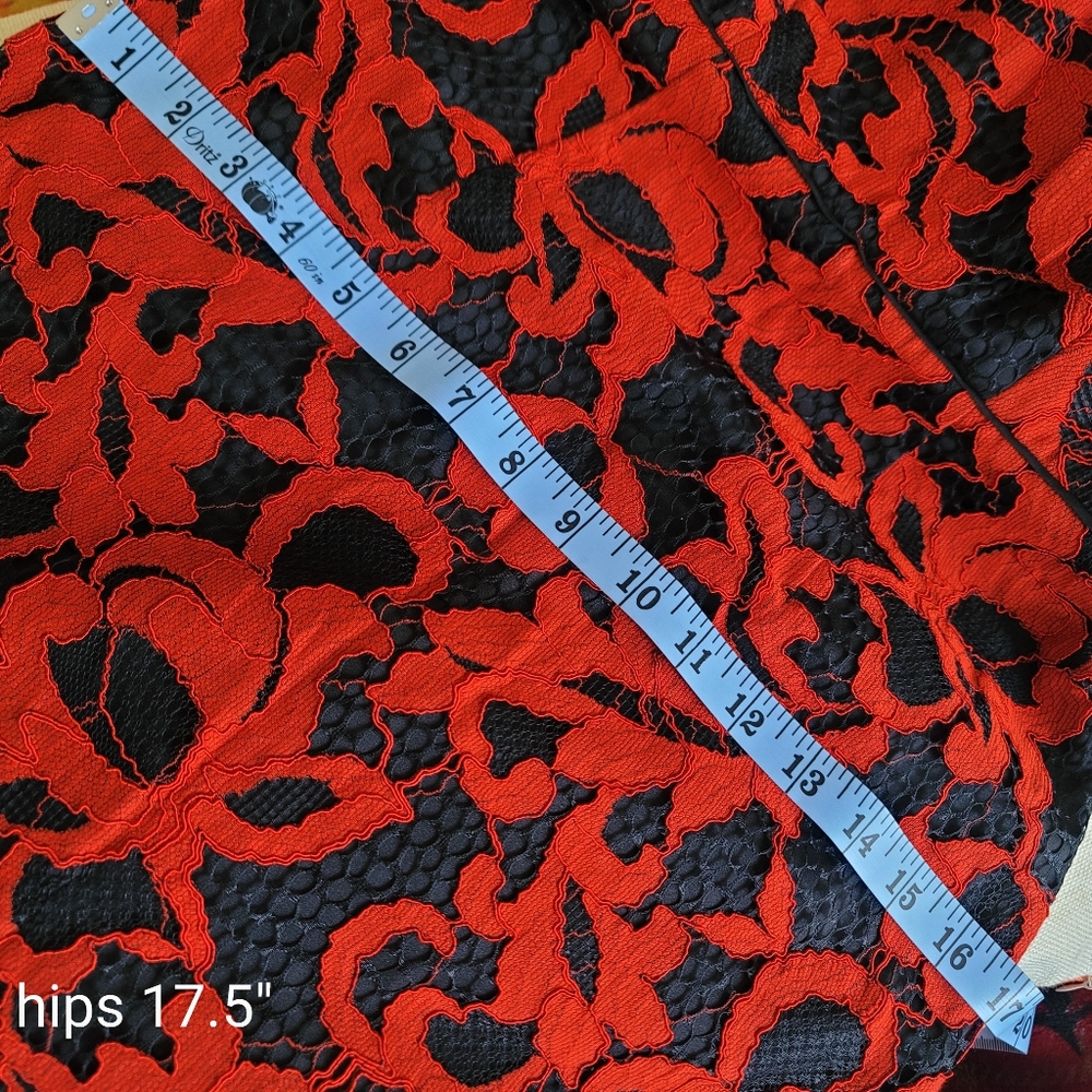DVF WalkerTwoToned Lace Strapless Dress - Picture 7 of 7